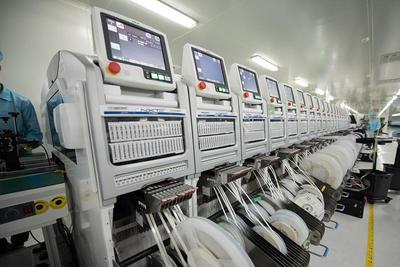 東莞經(jīng)濟(jì)轉(zhuǎn)型 從“倒閉潮”到“信息潮”的涅槃之路